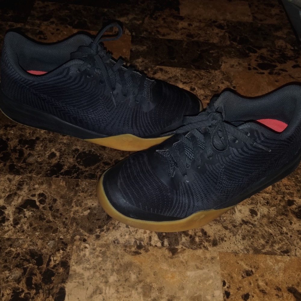 Kobe Mamba Rage - Picture 2 of 2